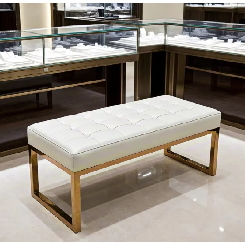 Handcrafted Button-Tufted Wait - Luxury Watch Boutique 评论和价格