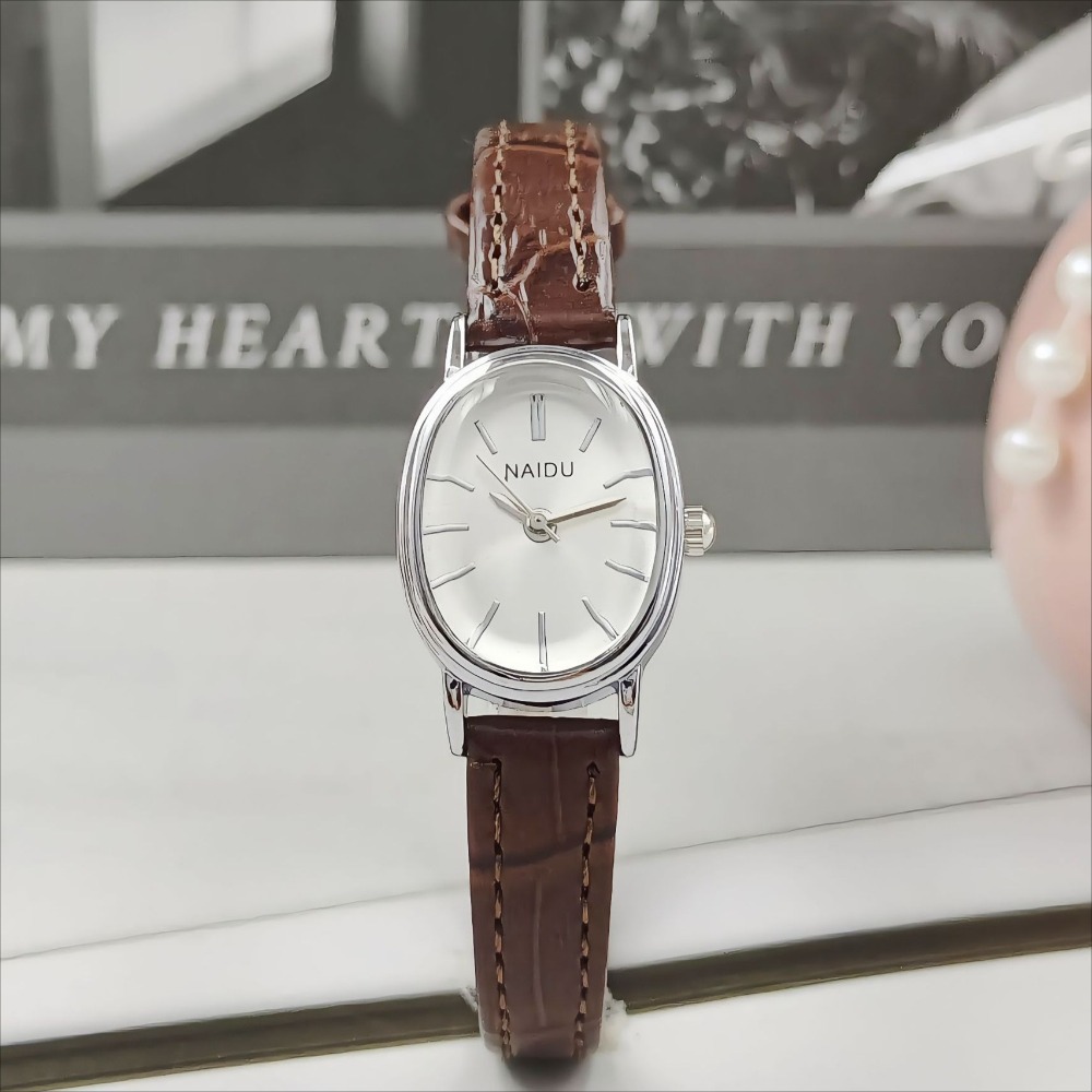 Fashion Brand Women Oval Dial  - Luxury Watch Green 评论和价格