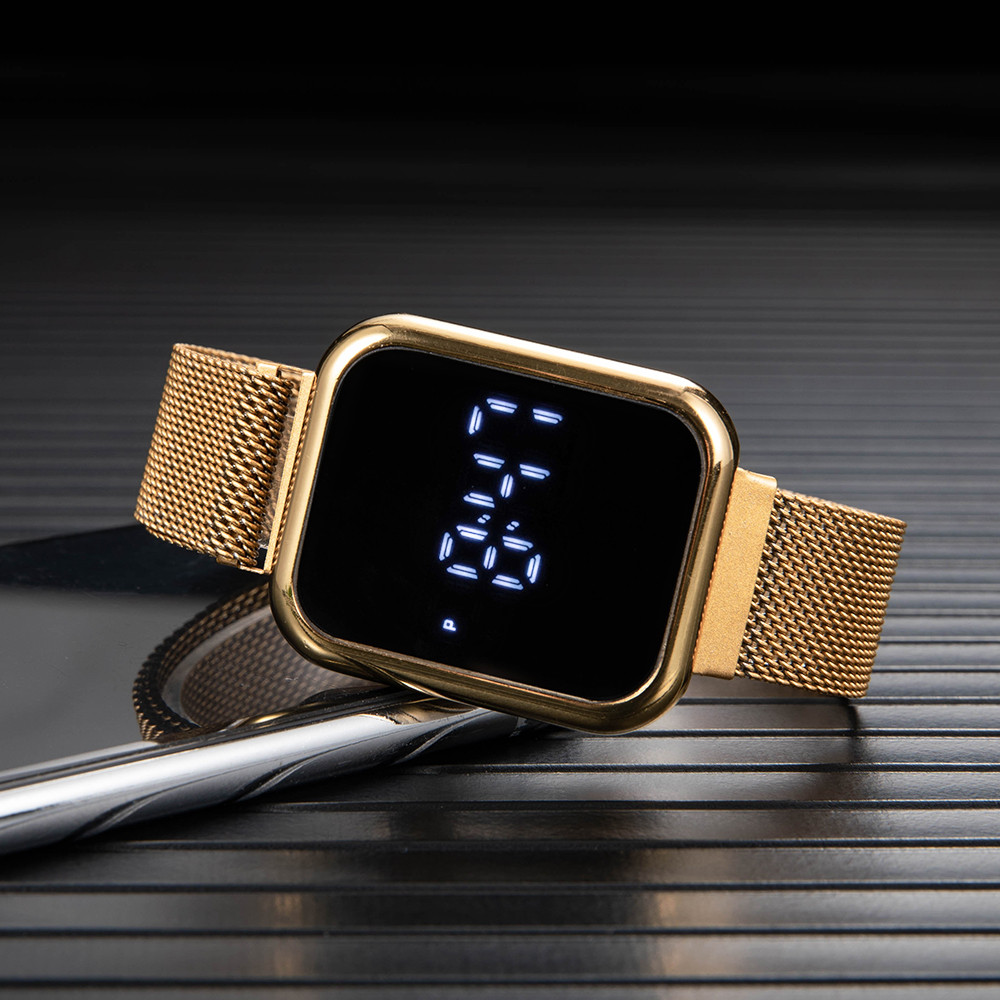 Fashion Rectangle Digital Watc - Luxury Watch Market 评论和价格